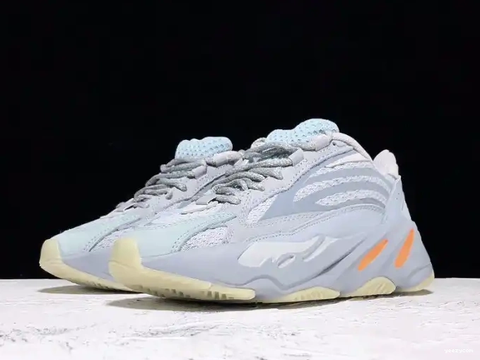 Yeezy 'Inertia' Adidas FW2549 Boost V2 700 0610